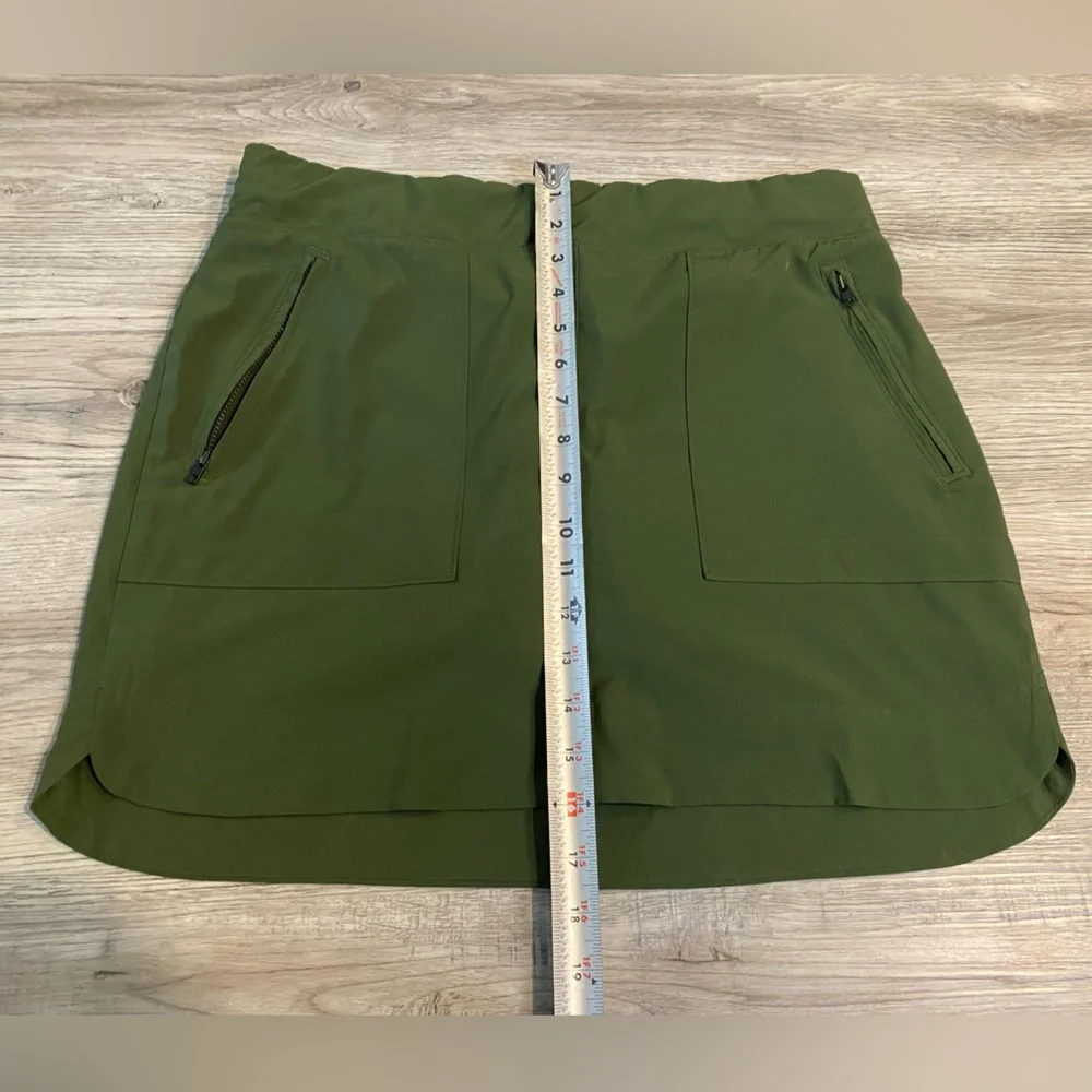 ATHLETA Womens Skort SIZE 12 Golf Tennis Walking Skirt Hiking Green Stretch - Picture 3 of 5